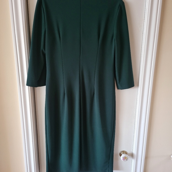 Dress - Picture 2 of 4